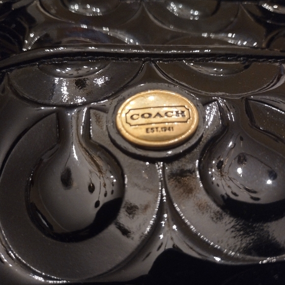 Coach Peyton Op Art Black Patent Leather Handbag H1381 F26962 - Picture 10 of 16